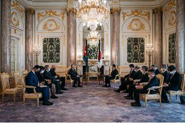 الملك يشارك في الجنازة الرسمية لرئيس وزراء اليابان السابق شينزو آبي