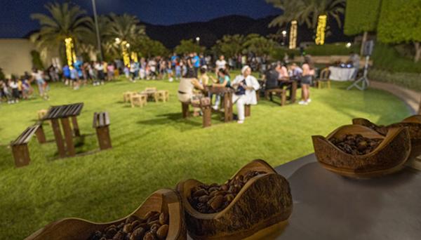 احتفاء إيجل هيلز الأردن بموسم حصاد التمر في مشروع قرية الراحة