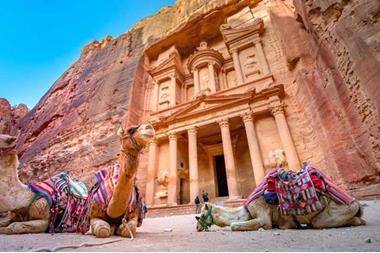 خبراء: السياحة في المملكة تبدأ رحلة التعافي من كورونا