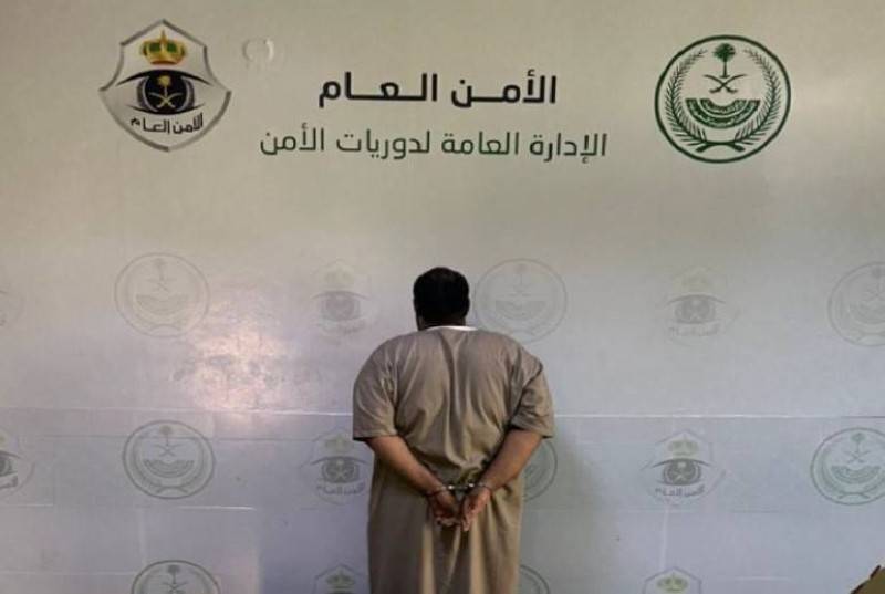 إحالة مواطن إلى «النيابة» في السعودية .. أشعل النار حول 3 مركبات بالرياض