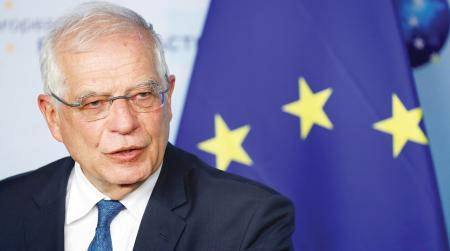 بوريل: انتهاء الحرب في أوكرانيا شبه مستحيل بعد عملية الضم الروسية