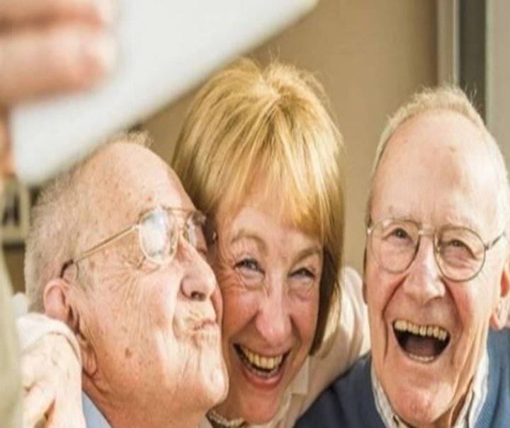 دعوة لتوفير تخصصات طبية متعلقة بالشيخوخة بالأردن