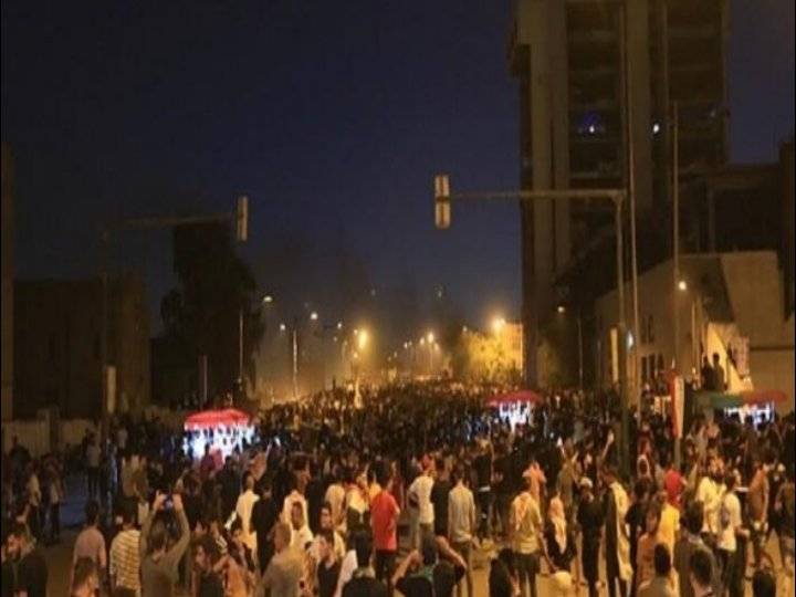 القوات العراقية تعيد فتح الطرق المغلقة بسبب التظاهرات