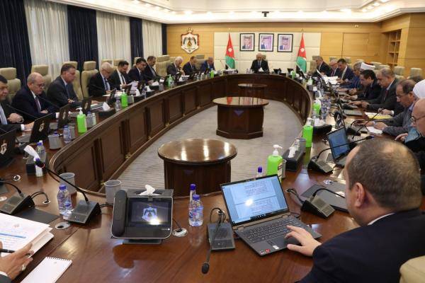 نظام لتسهيل احتساب ضريبة الدخل على تجار ومصدري الخضار والفواكه