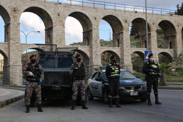 91 من الأردنيين يشعرون بانتشار المخدرات و72 يرون انتشار الاسلحة