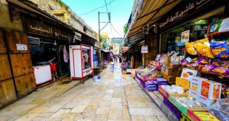 تجار: المواطن سيشعر بالانخفاض على أسعار المواد الغذائية