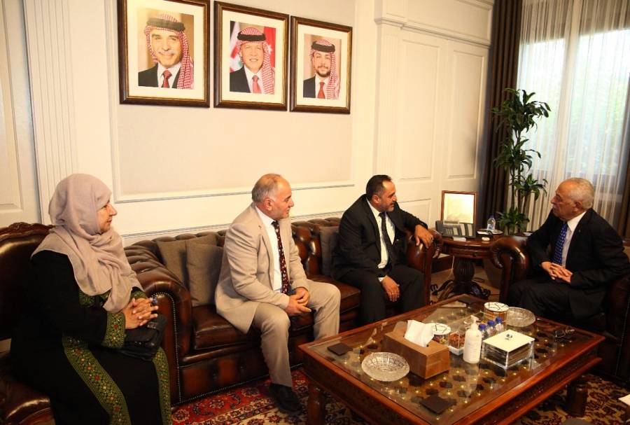 العيسوي يلتقي أبناء جمعية الطفايلة للرعاية الاجتماعية برئاسة حسين القطاطشه