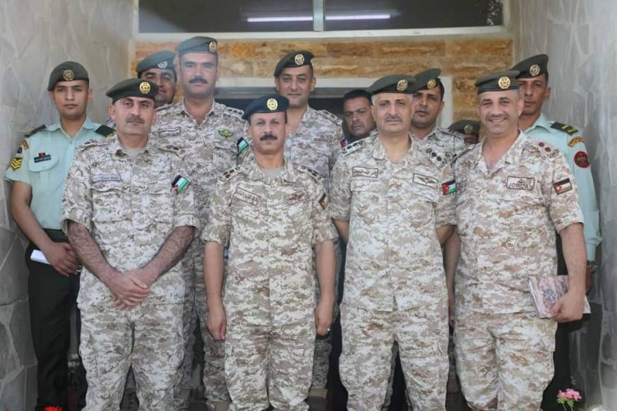 الخالدي يتفقد مشغل صيانة الخدمات الطبية الملكية...صور 