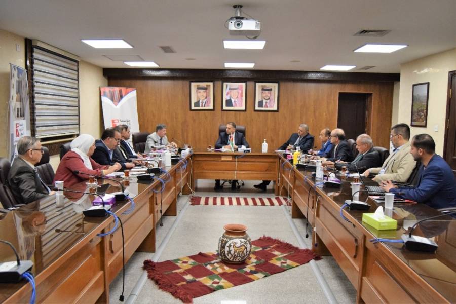 جمعية عَون الثقافية الوطنية تزور مؤسسة التدريب المهني