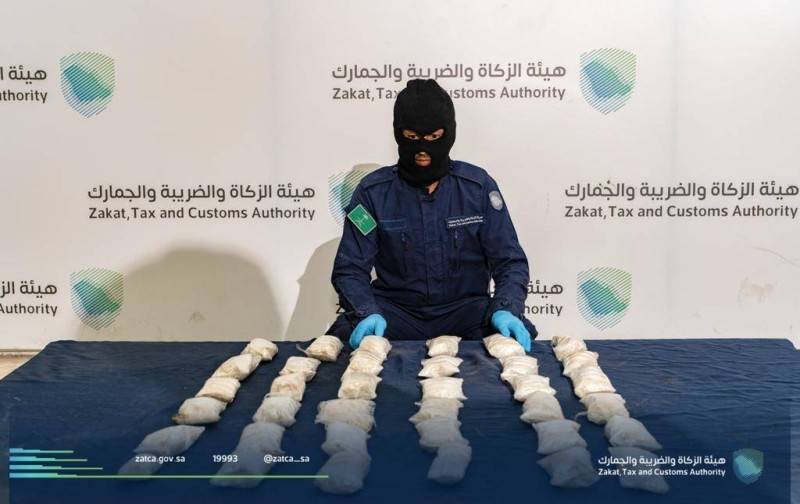 عاجل ...«الجمارك» في السعودية  تُحبط 4 محاولات لتهريب 756.2 ألف حبة كبتاجون..صور