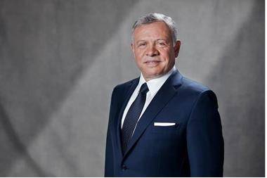 الملك يهنئ الأمتين العربية والإسلامية بعيد المولد النبوي