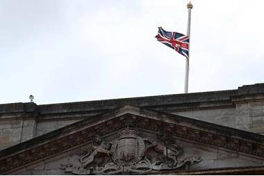 بريطانيا تحذر رعاياها من توتر الأوضاع في العراق