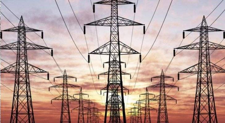 إيصال الكهرباء لـ300 منزل من فلس الريف خلال أيلول