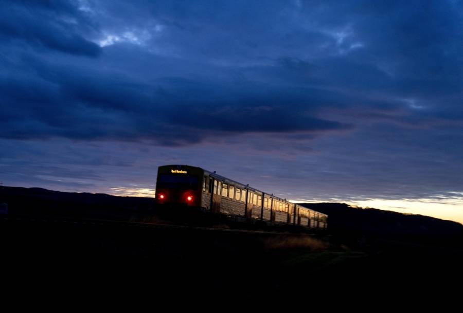 ألمانيا: تعطل شبكة القطارات بسبب عمل تخريبي
