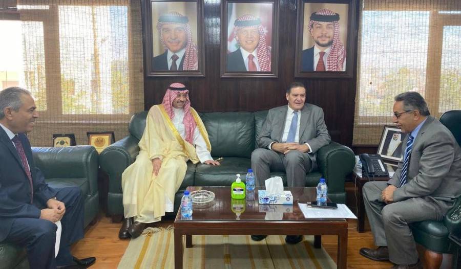 السديري يحضر ندوة البرنامج النووي الاردني الواقع والطموح 