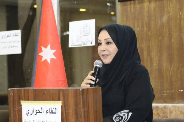 تليلان تشارك بحوارية أهمية الأحزاب السياسية ومستقبلها