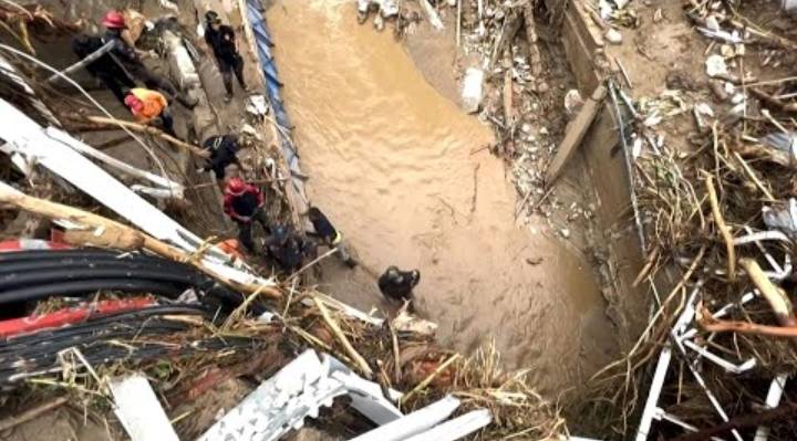 مقتل 25 وفقدان 52 في فيضانات فنزويلا