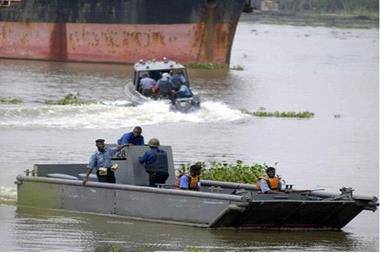 مصرع 76 شخصا بانقلاب قارب في نيجيريا