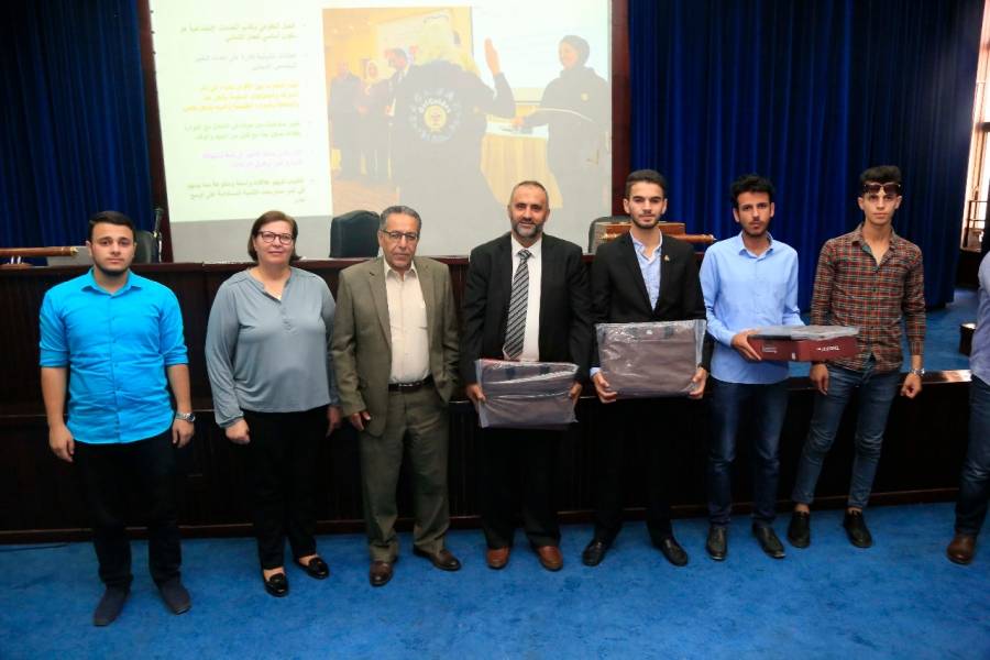 المياه تكرم الجامعات الفائزة بمبادرة مشروع (نحو توعية شبابية في مجالات المياه والنظافة والصرف الصحي)