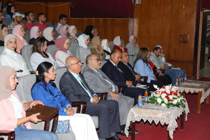 حلقة نقاشية في الجامعة الهاشمية بعنوان دور الإعلام في مجابهة العنف ضد المرأة