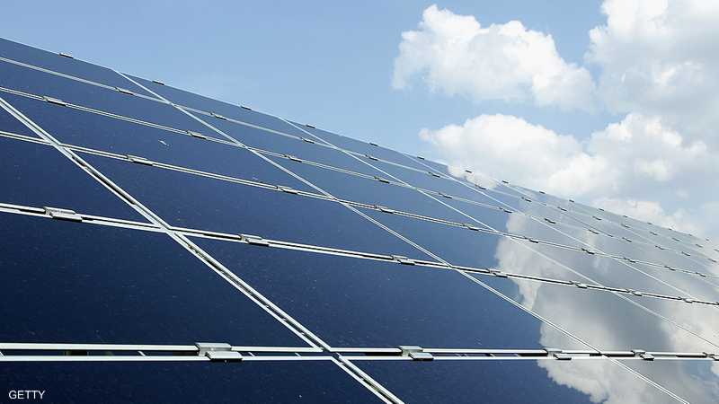 مصر.. بدء تشغيل أكبر محطة طاقة شمسية في شرم الشيخ