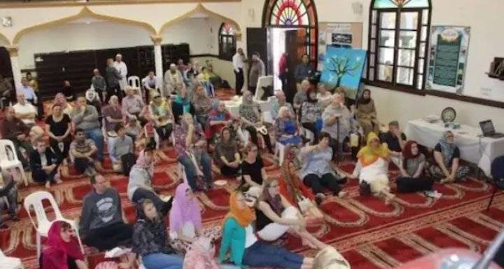 الجمعية الاسلامية في جنوب أستراليا تستقبل جميع الإثنيات والأديان في يوم المسجد المفتوح
