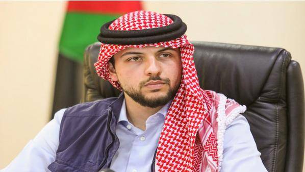 لقاء عمداء الطلبة ومرافقة الملك بعدة زيارات أبرز نشاطات ولي العهد في أسبوع