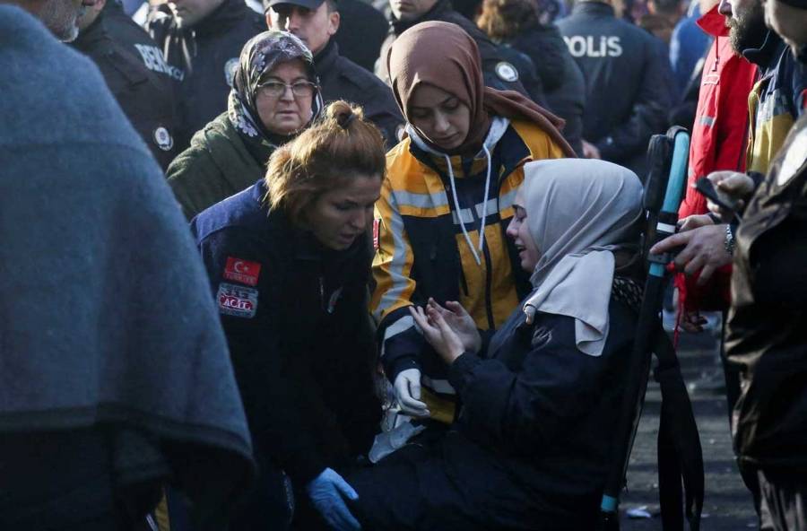 بعد 16 ساعة من الانفجار.. 15 شخصاً ما زالوا عالقين في منجم الفحم بتركيا