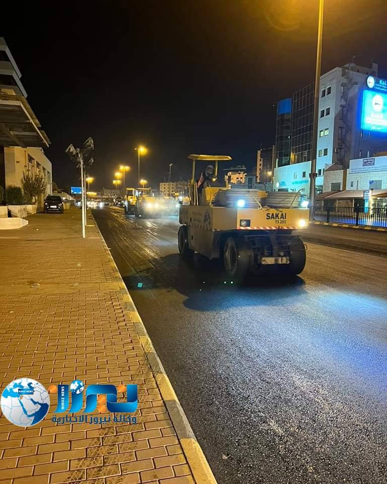 أمانة تنهي التعبيد الليلي لطرق بقيمة مليون و 250 الف دينار ..