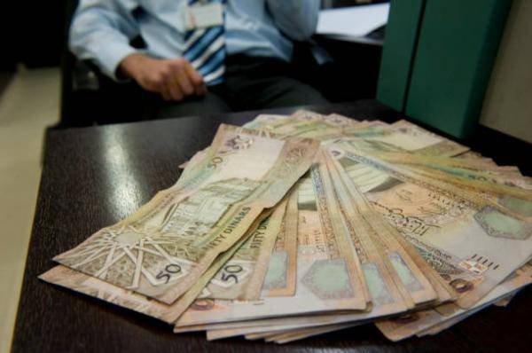 المالية: لا تعديل على قانون التقاعد المدني لزيادة الرواتب