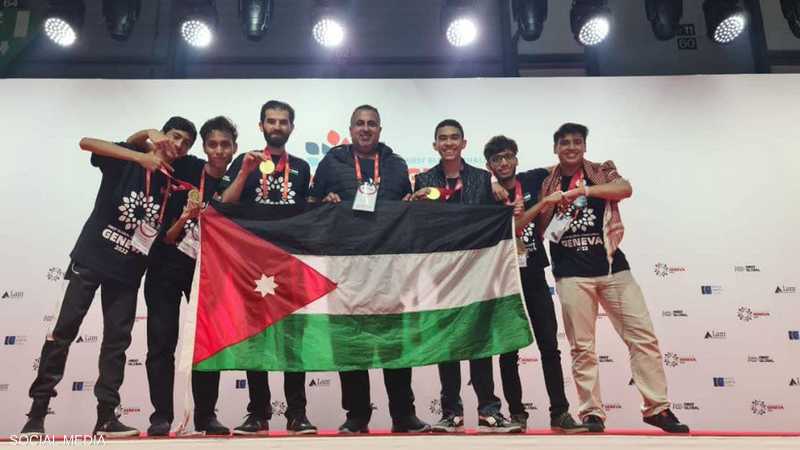 فريق أردني يحصد ذهبية مسابقة عالمية للروبوتات