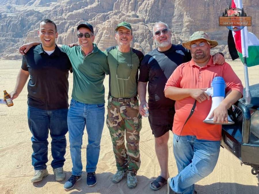 الجمعية الأردنية لرياضة الصيد تنظم ملتقى ومخيم الصيادين في وادي رم...صور