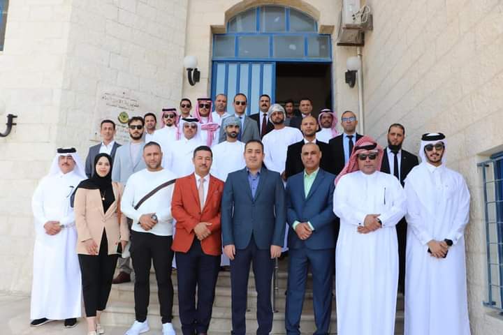 وفد من ضباط مكافحة المخدرات من الدول الشقيقة يزورون ادارة مكافحة المخدرات