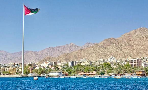 منع استقبال السفن المحملة بالكبريت بالعقبة إلا بشرط