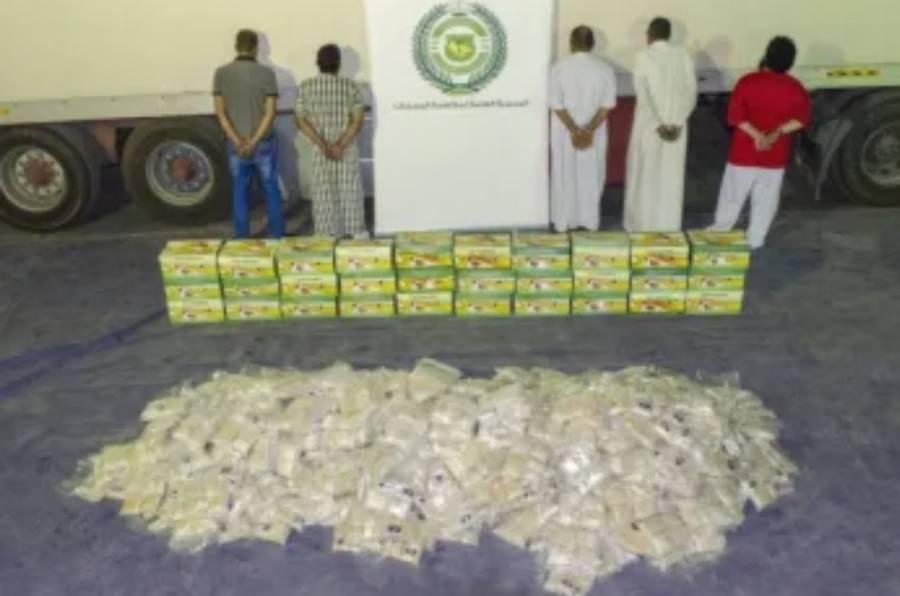 عاجل ..احباط تهريب 3.9 مليون حبة مخدر في شحنة فلفل بالسعودية
