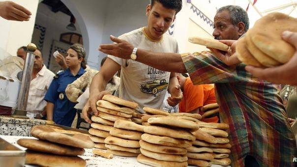 إضراب في مخابز تونس إثر أزمة مالية مع الحكومة