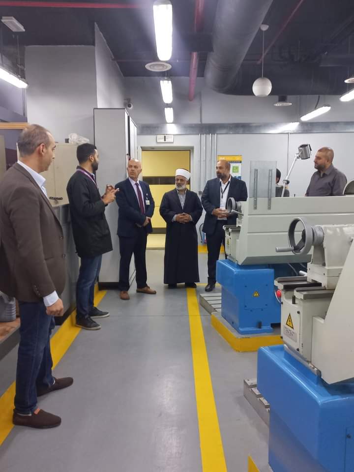 وفد من الهاشمية للمصابين العسكريين يزور لومينوس التقنية_صور