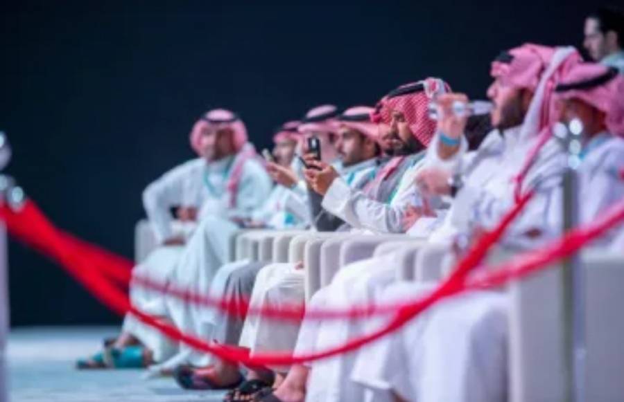 السعودية ..بيع 3 صقور بمبلغ 167 ألف ريال في مزاد نادي الصقور السعودي