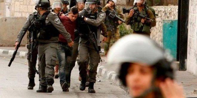 قوات الاحتلال تعتقل أربعة فلسطينيين في مدينة القدس
