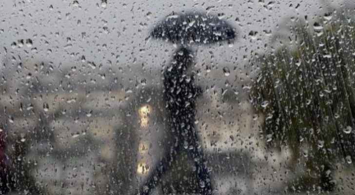 فرصة لزخات من الأمطار الأحد والاثنين والثلاثاء