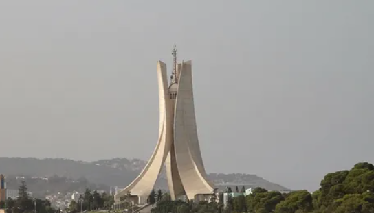 شركات جزائرية تأمل استمرار الحكومة على مسار إصلاح الاقتصاد