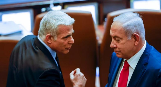 نتنياهو: لبيد من يتحمل مسؤولية تدهور الأمن بإسرائيل