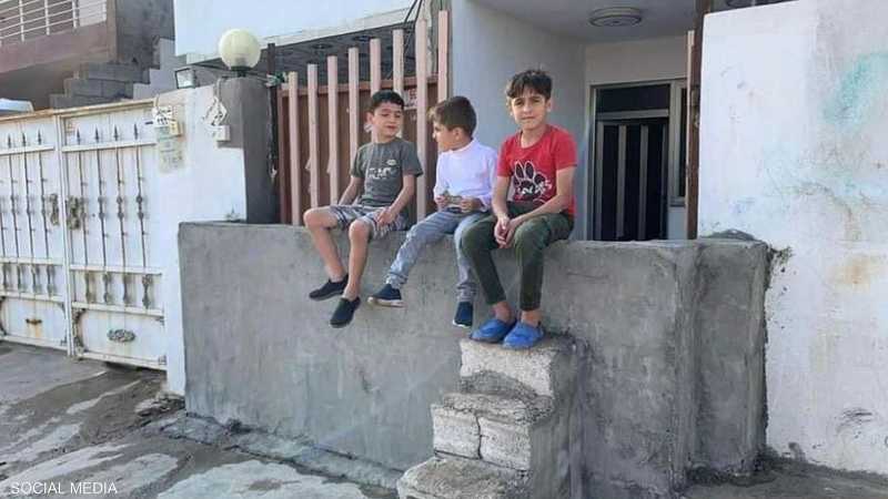 عراقيون يتأهبون للفيضانات بطريقة غريبة