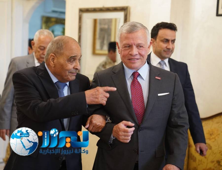 الملك يلتقي متقاعدين عسكريين في منزل العين الخريشه..صوروفيديو