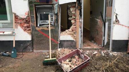 تنامي ظاهرة تفجير ماكينات النقود في أوروبا