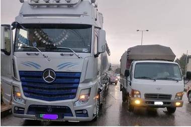 السير: تعطل مركبة شحن قرب إشارات التعليم العالي باتجاه صويلح