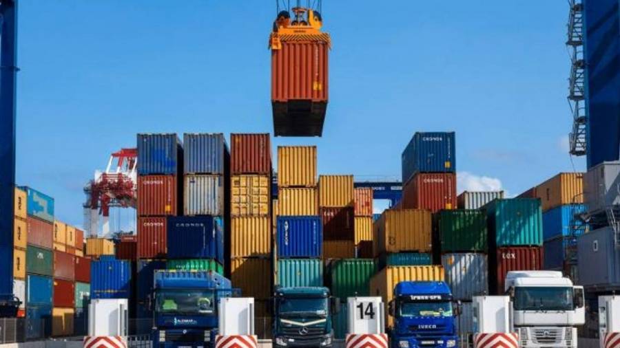 انخفاض أسعار العملات الأجنبية ينعكس على أثمان البضائع المستوردة للأردن