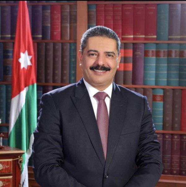 القاضي أبورمان الى التقاعد