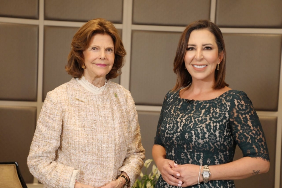 الزميلة غادة سابا تجري مقابلة مع ملكة السويد (صور)