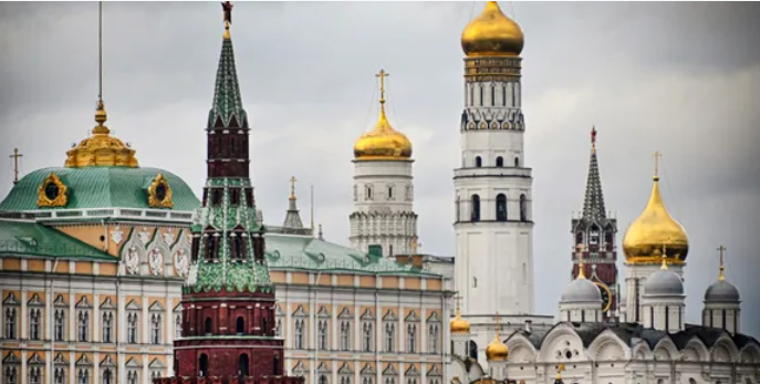 الكرملين يكشف سر انسحاب كييف من محادثات السلام